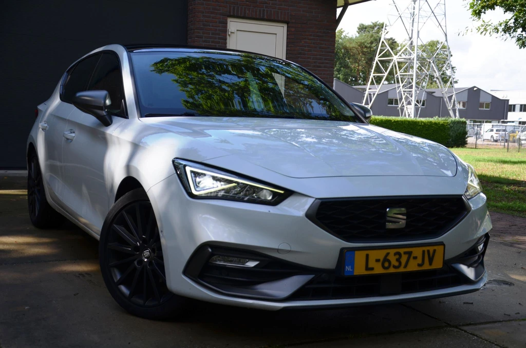 SEAT Leon – foto 16