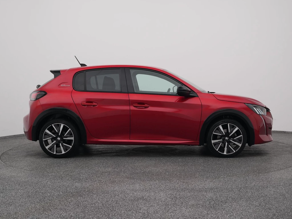 Peugeot 208 – foto 12