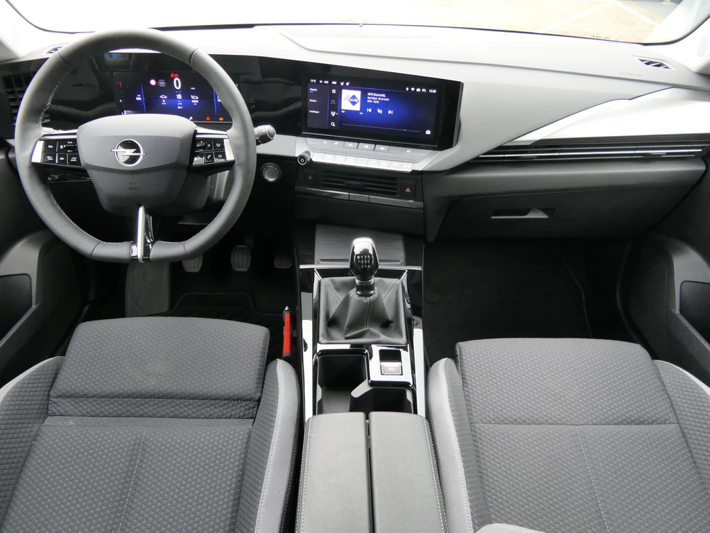 Opel Astra – foto 18