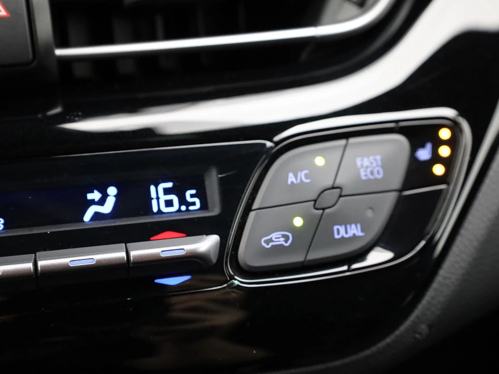 Toyota C-HR – foto 45