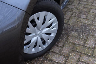 Toyota Yaris – thumbnail 33