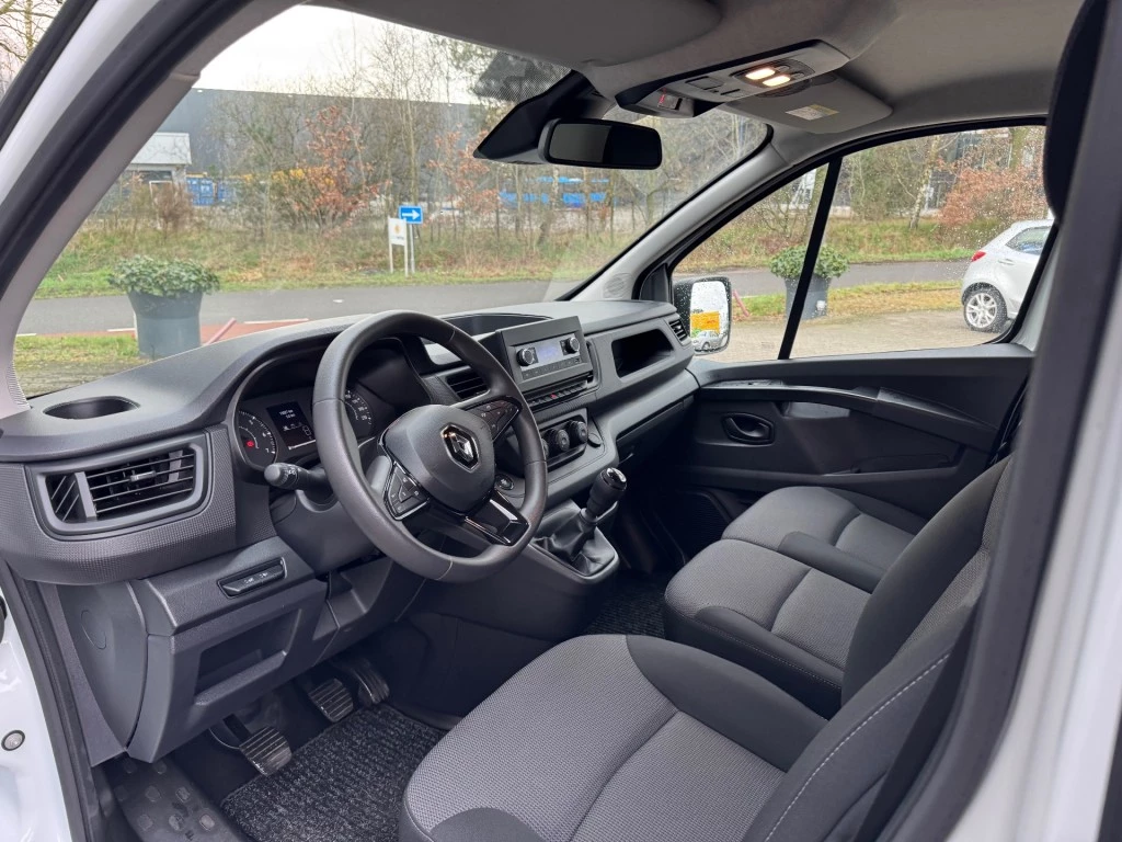 Renault Trafic – foto 27