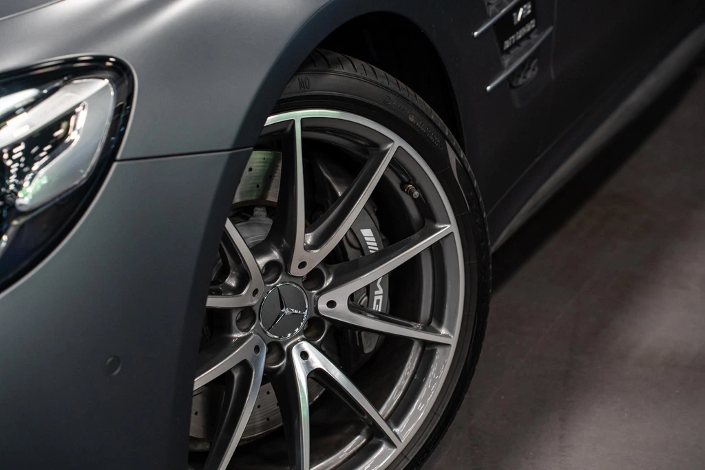 Mercedes-Benz SL – foto 16