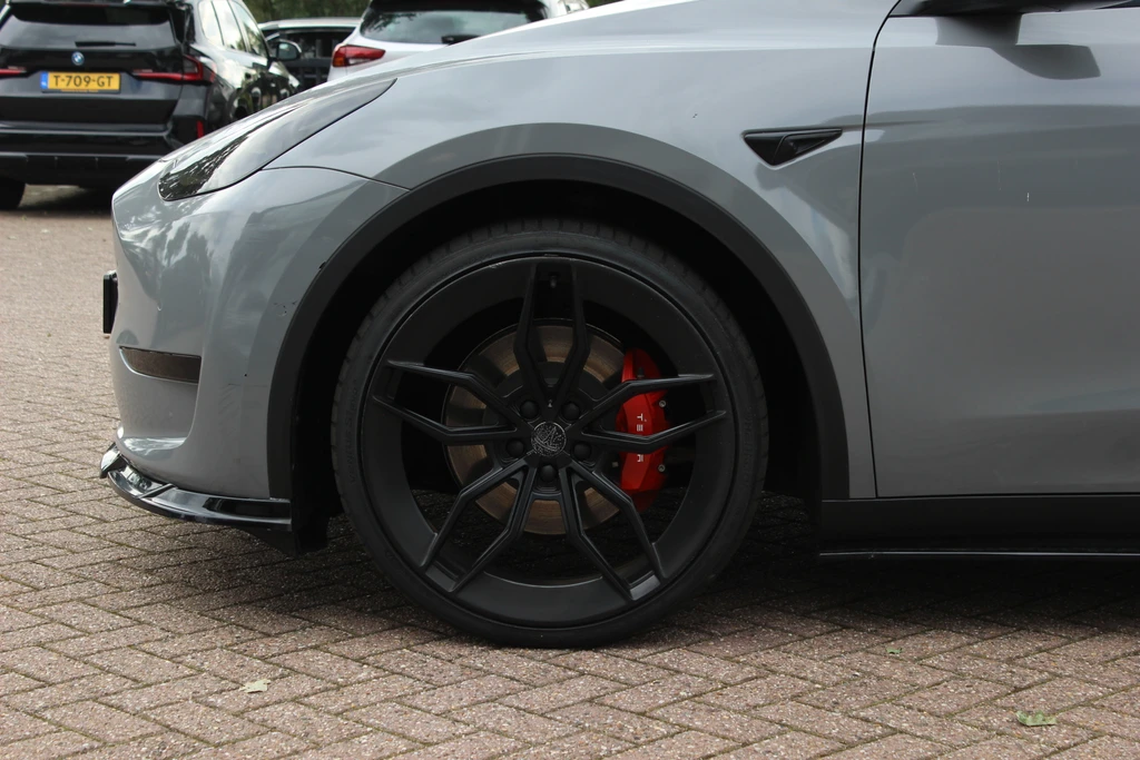 Tesla Model Y – foto 17