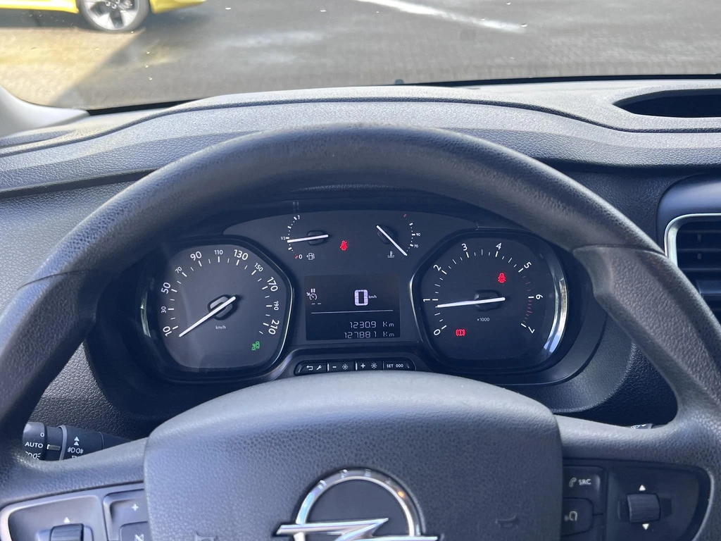 Opel Vivaro – foto 21