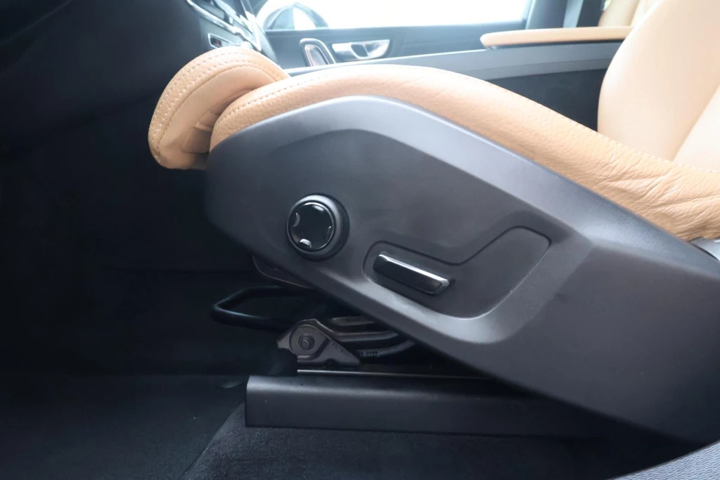 Volvo XC60 – foto 11
