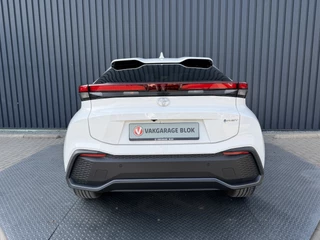 Toyota C-HR – thumbnail 6
