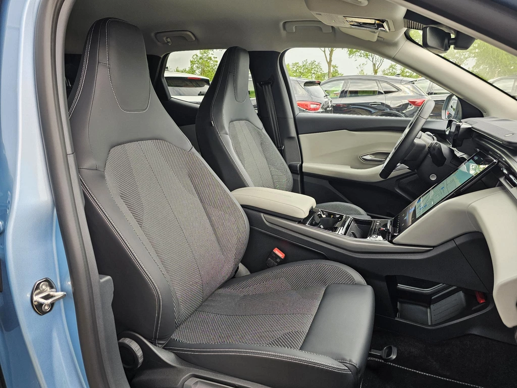 Ford Explorer – foto 9