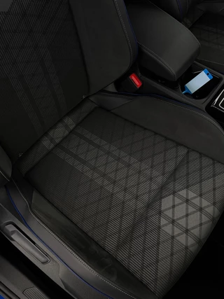 Volkswagen Golf – thumbnail 44