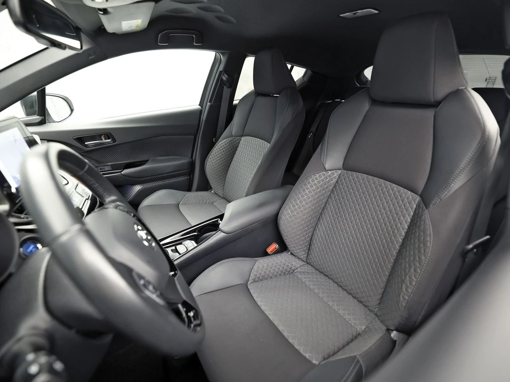 Toyota C-HR – foto 15