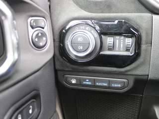 Jeep Wrangler – thumbnail 22