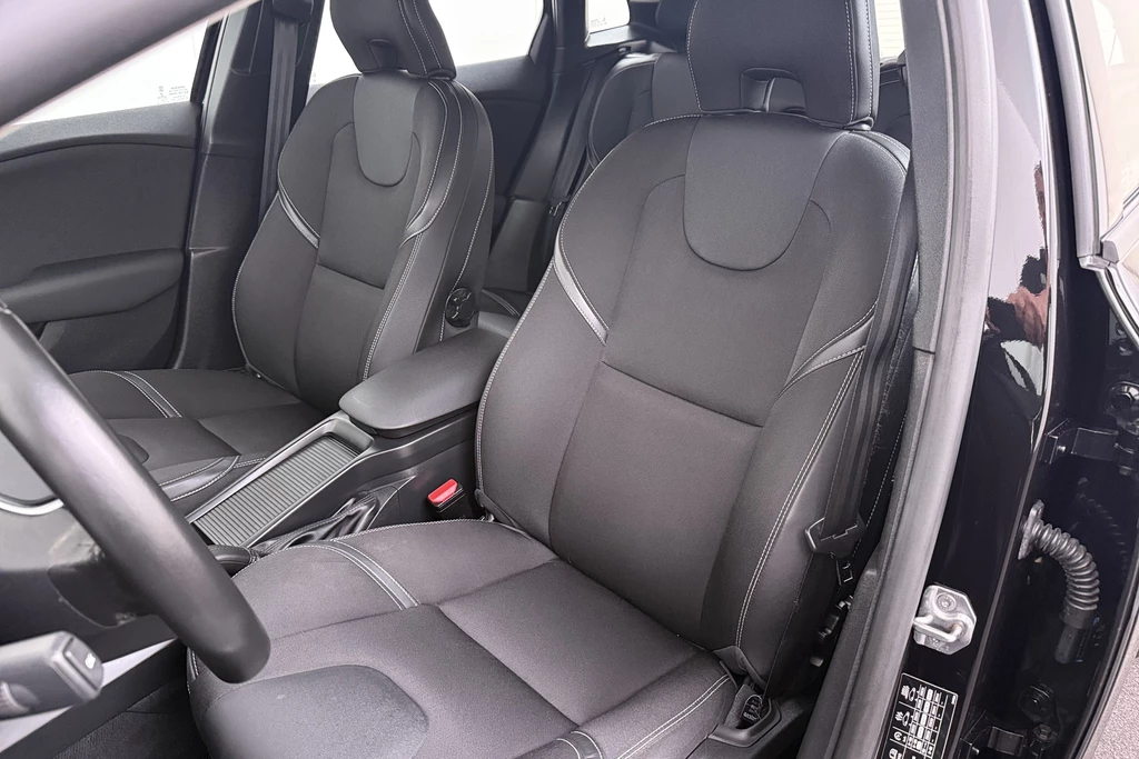 Volvo V40 – foto 9