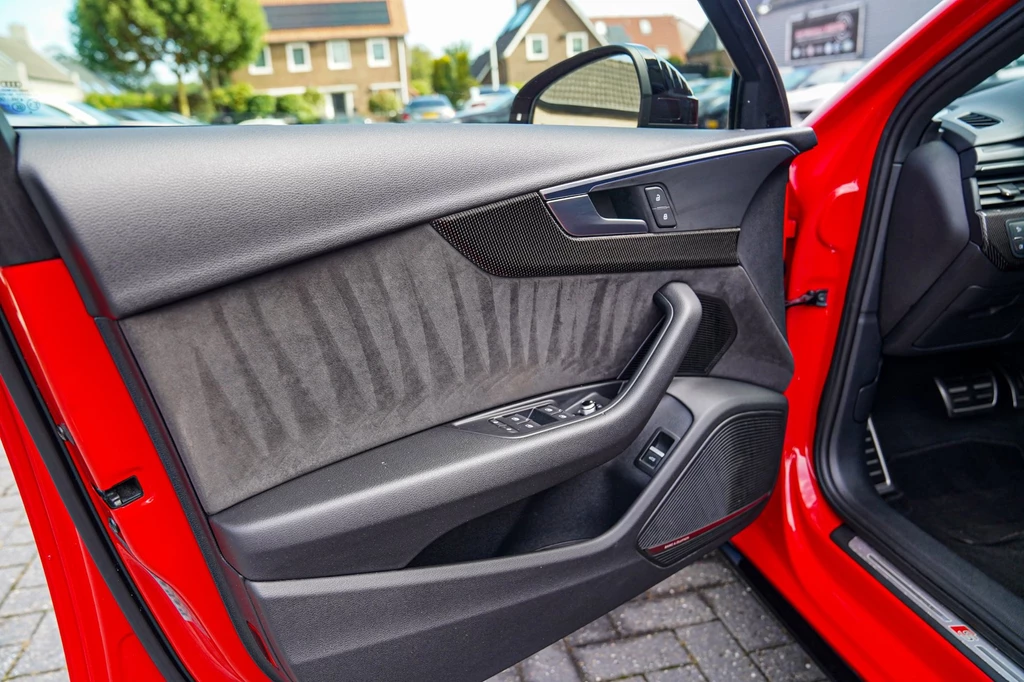 Audi S4 – foto 36