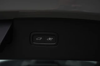 Volvo EX90 – thumbnail 35