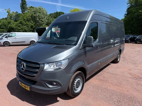 Mercedes-Benz Sprinter 319 3.0 CDI V6 L3H2 3500KG Trekgewicht