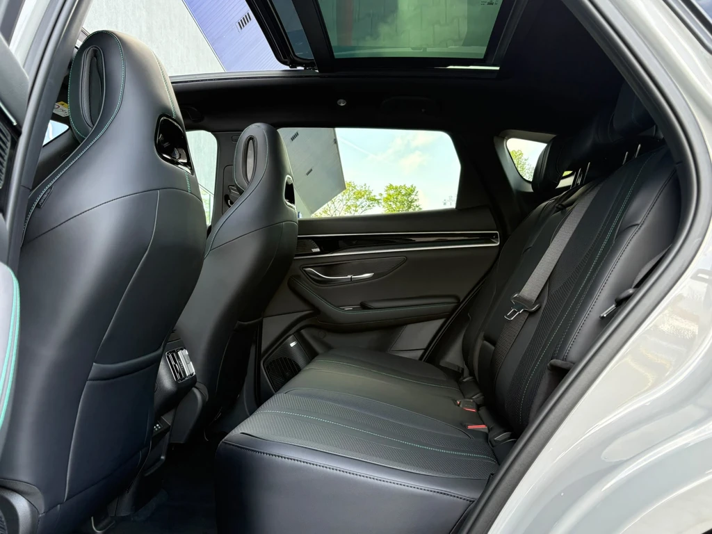 BYD SEAL U – foto 60