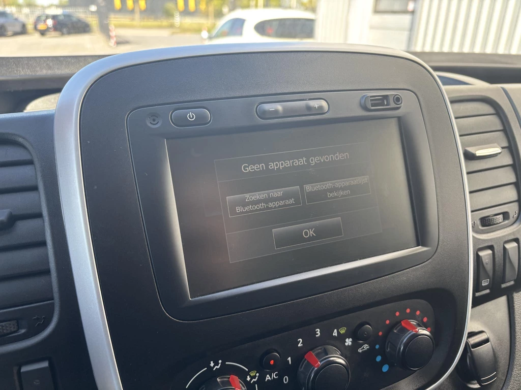 Renault Trafic – foto 22