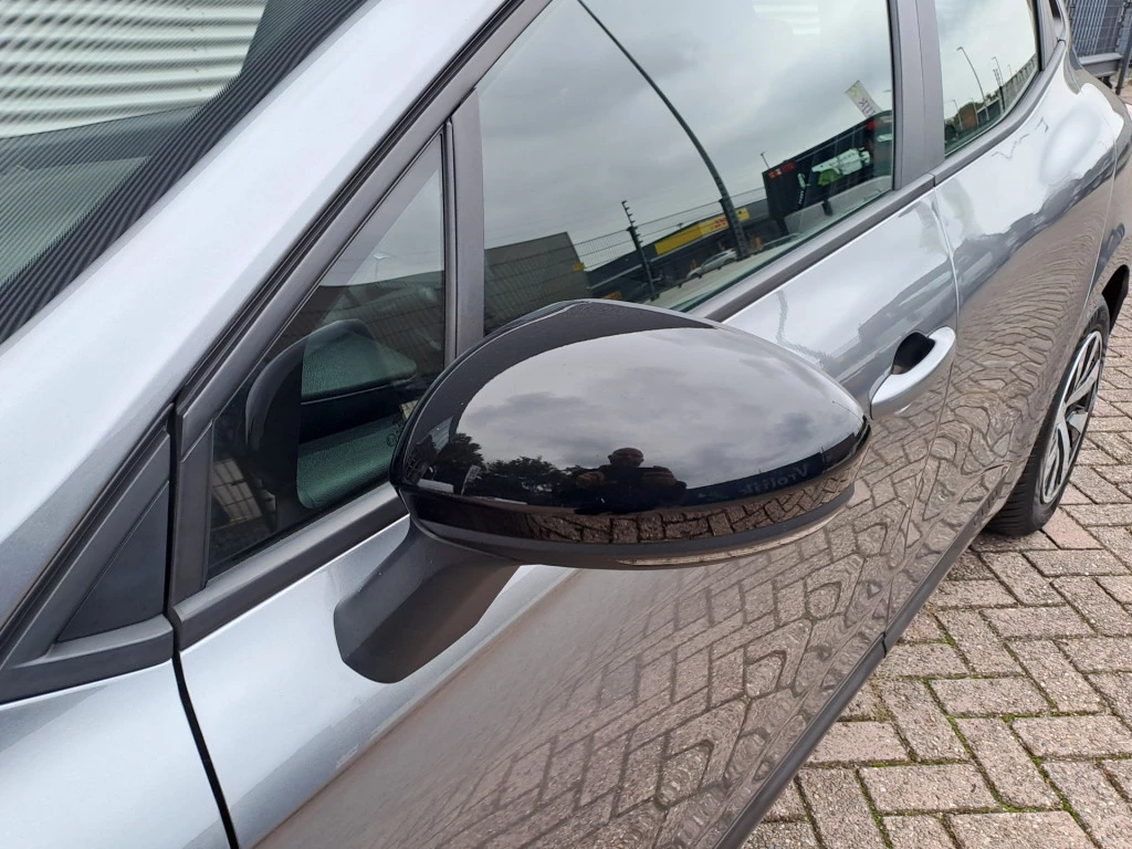 Renault Clio – foto 11