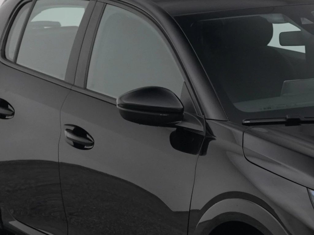 Peugeot e-208 – foto 32