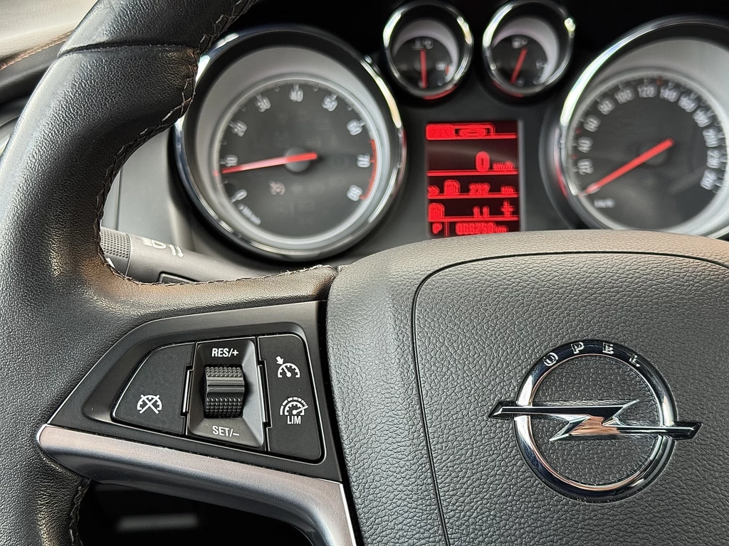 Opel Cascada – foto 25