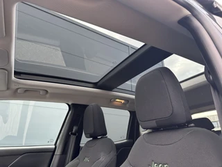 Jeep Renegade – thumbnail 22