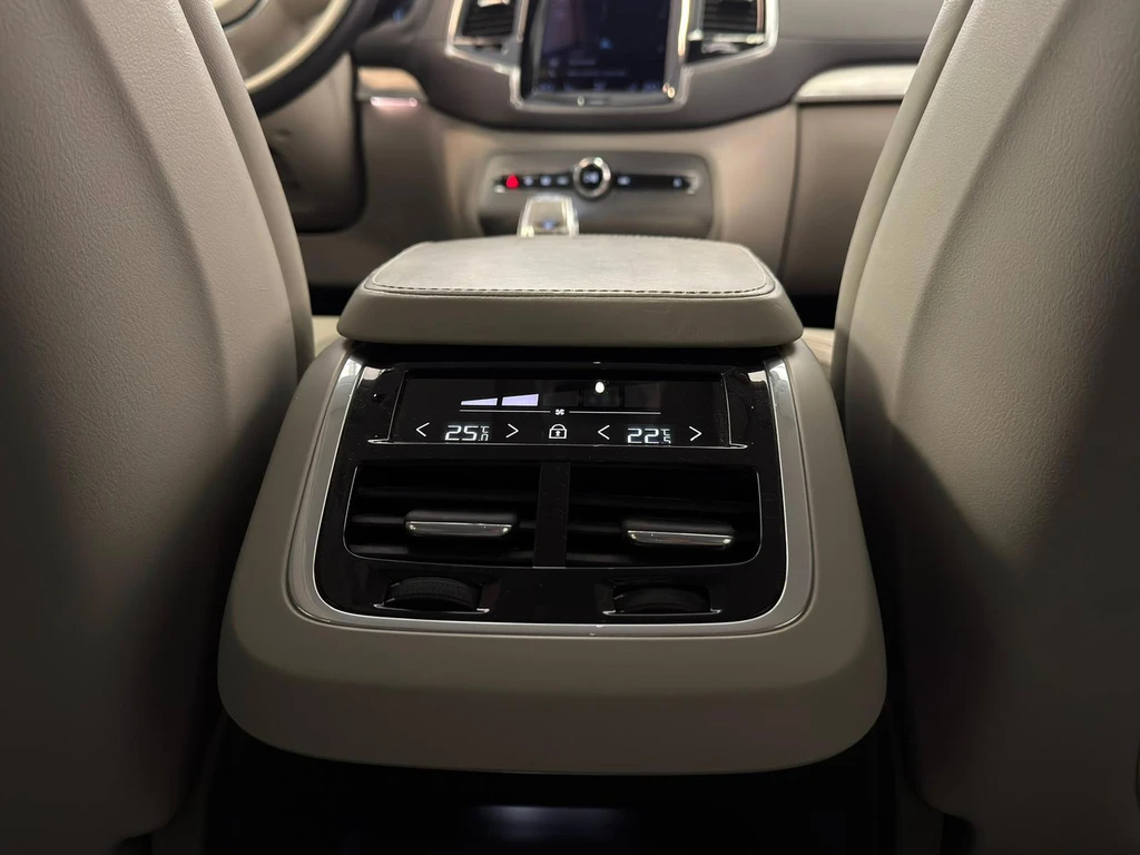Volvo XC90 – foto 7
