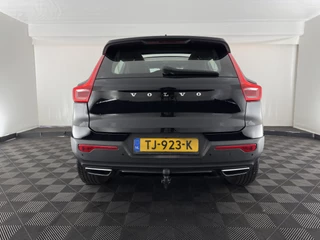 Volvo XC40 – thumbnail 3
