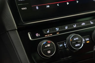 Volkswagen Golf – thumbnail 33