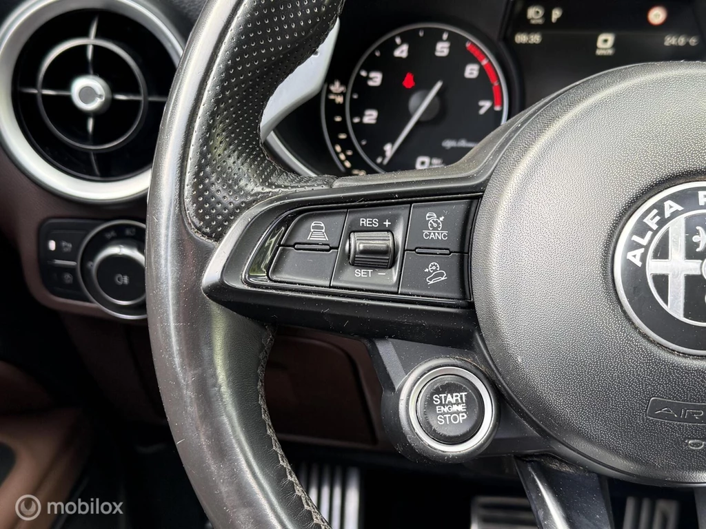 Alfa Romeo Stelvio – foto 11