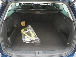 Volkswagen Passat – thumbnail 38