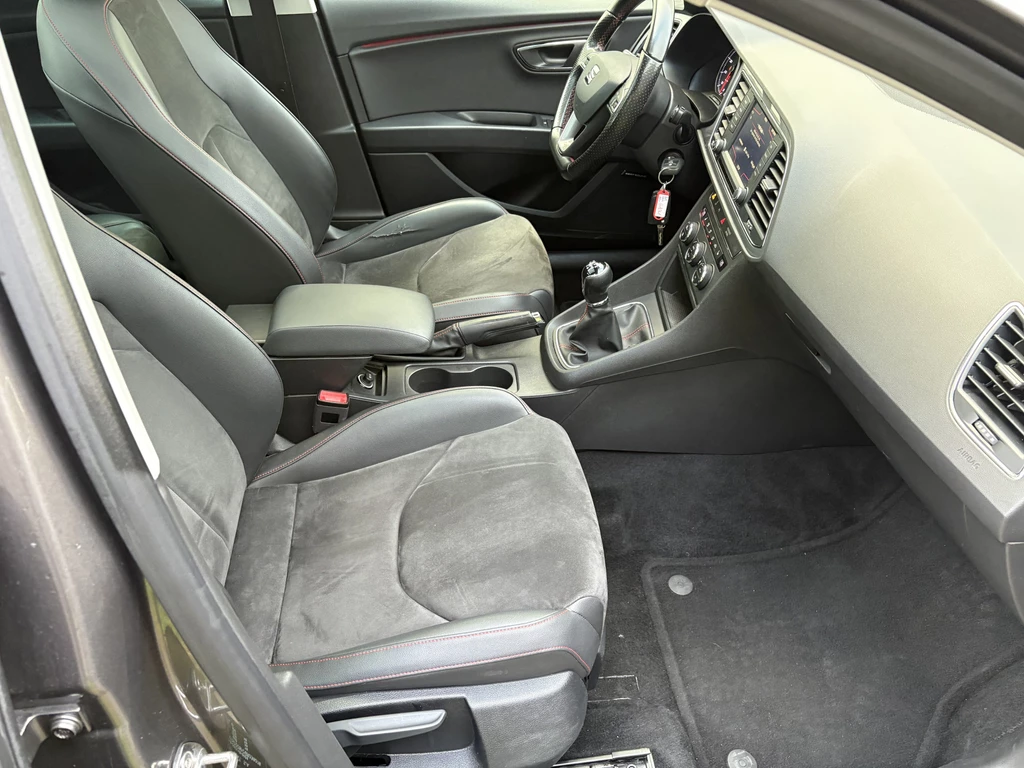 SEAT Leon – foto 30