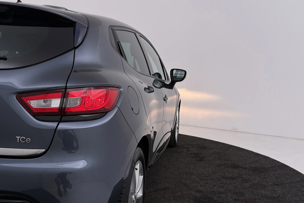 Renault Clio – foto 9