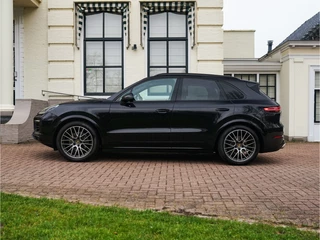 Porsche Cayenne – thumbnail 3