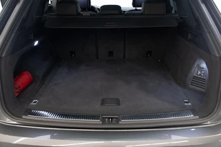 Volkswagen Touareg – thumbnail 24
