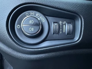Jeep Renegade – thumbnail 27