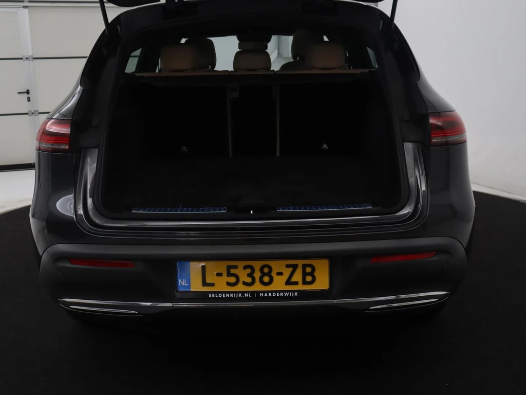 Mercedes-Benz EQC – foto 12