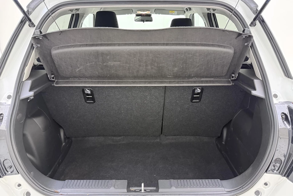 Suzuki Swift – foto 10