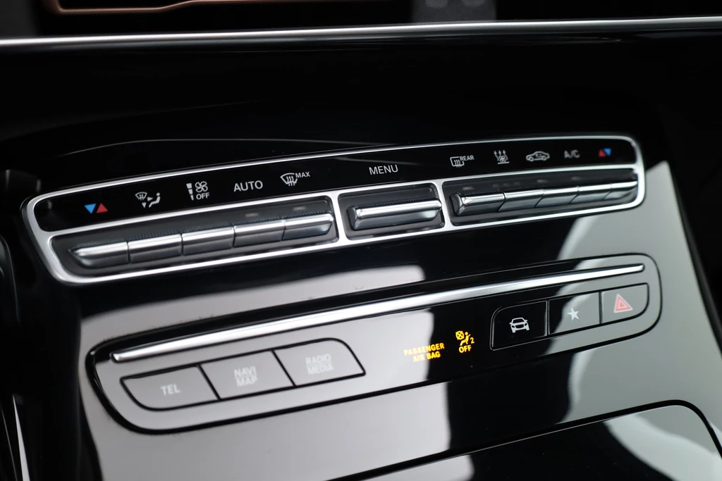 Mercedes-Benz EQC – foto 29