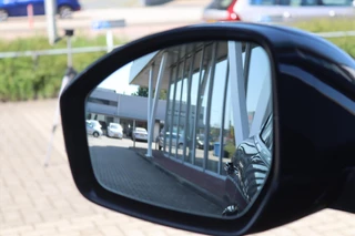 Jaguar F-PACE – thumbnail 49