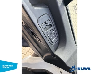 Renault Trafic – thumbnail 16