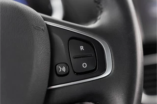Renault Clio – thumbnail 24