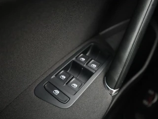 Volkswagen Golf – thumbnail 39