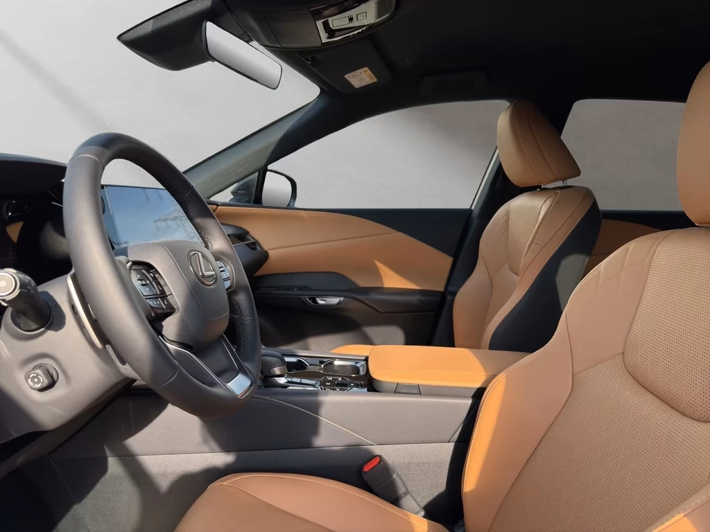 Lexus RX – foto 9
