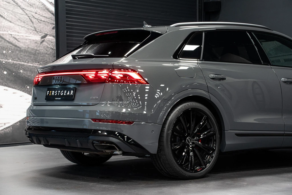 Audi Q8 – foto 4