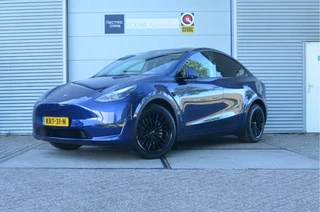 Tesla Model Y – thumbnail 1