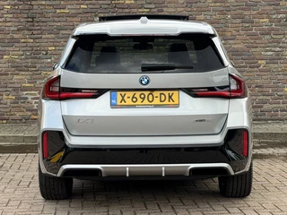BMW iX1 – thumbnail 4