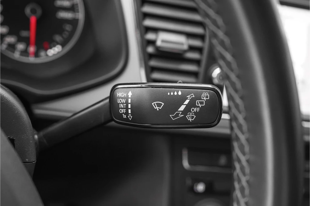 SEAT Leon – foto 32