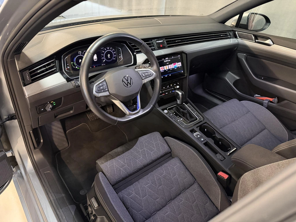 Volkswagen Passat – foto 26