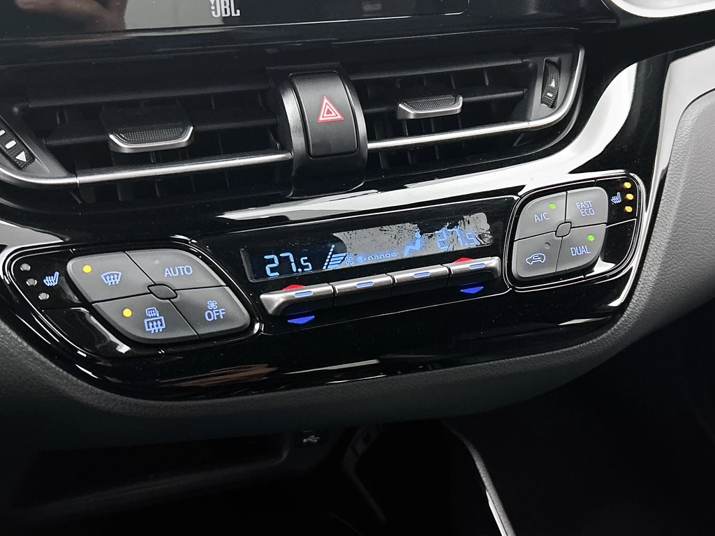 Toyota C-HR – foto 21