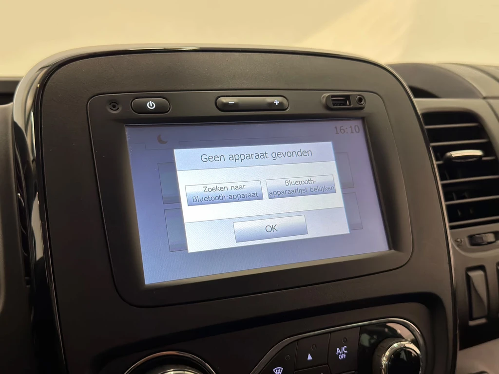 Opel Vivaro – foto 16